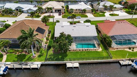 A home in PUNTA GORDA