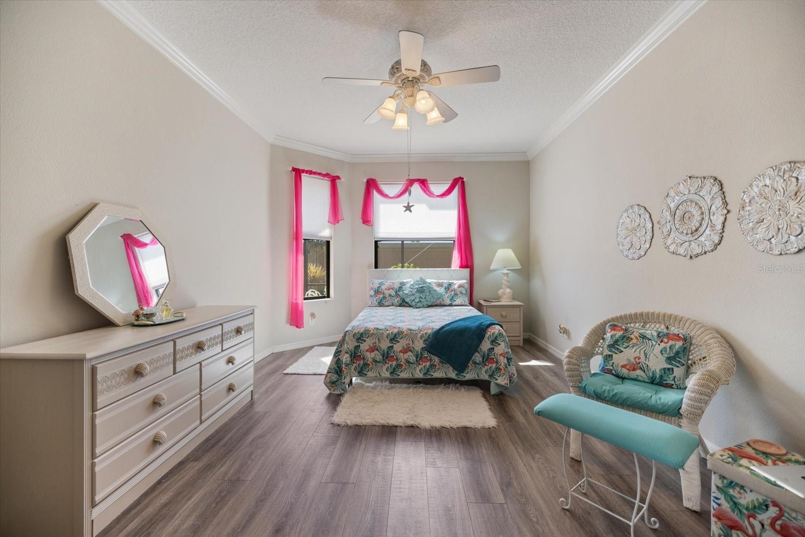 VENETIAN FALLS PH 1 - Residential