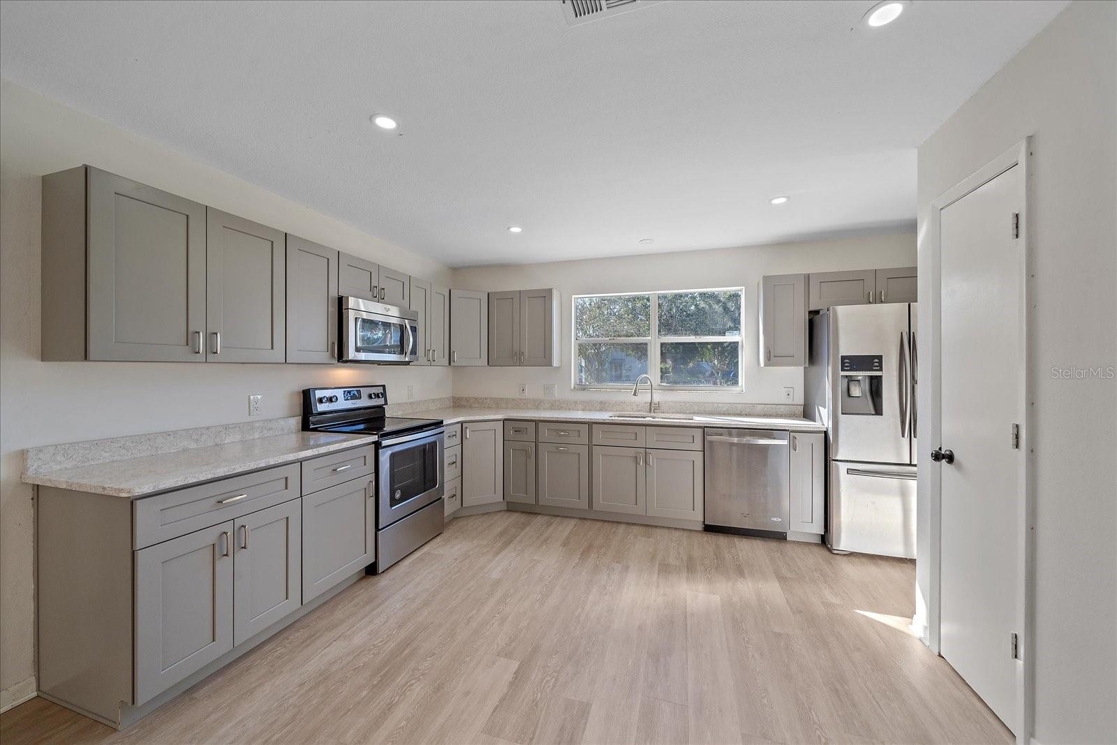 IRVINGTON HEIGHTS - Residential