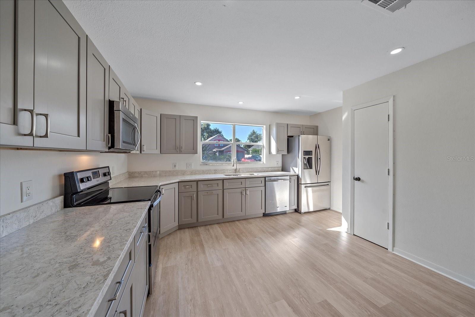 IRVINGTON HEIGHTS - Residential