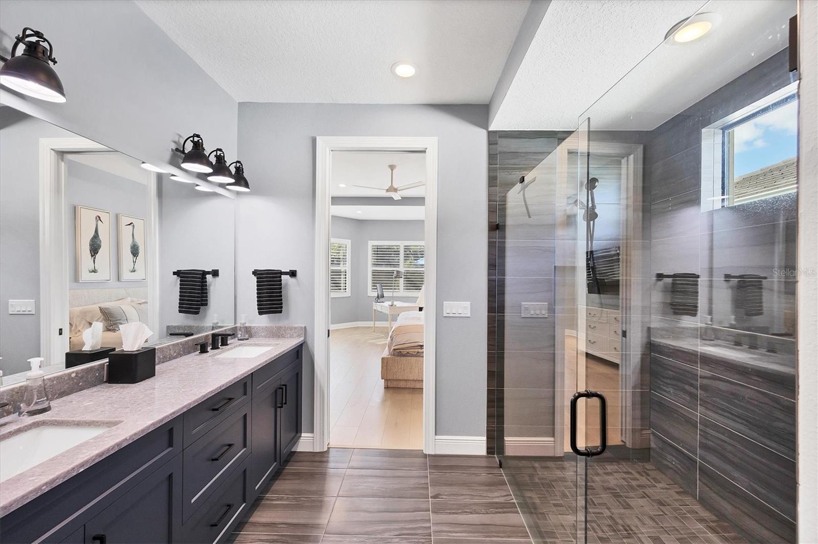 SANDHILL LAKE - Residential