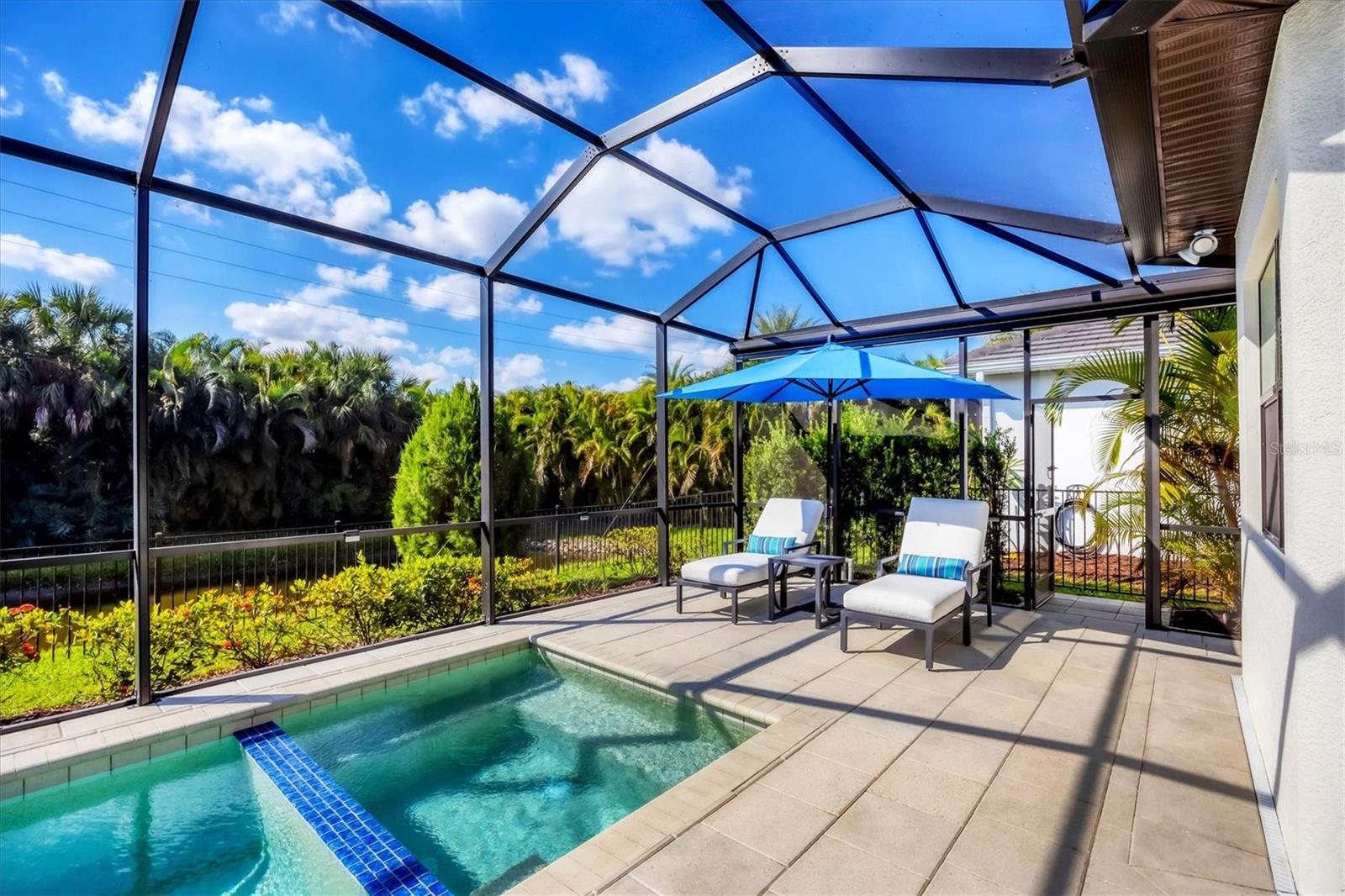 SANDHILL LAKE - Residential