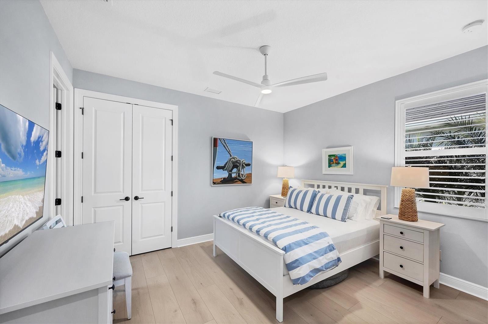 SANDHILL LAKE - Residential