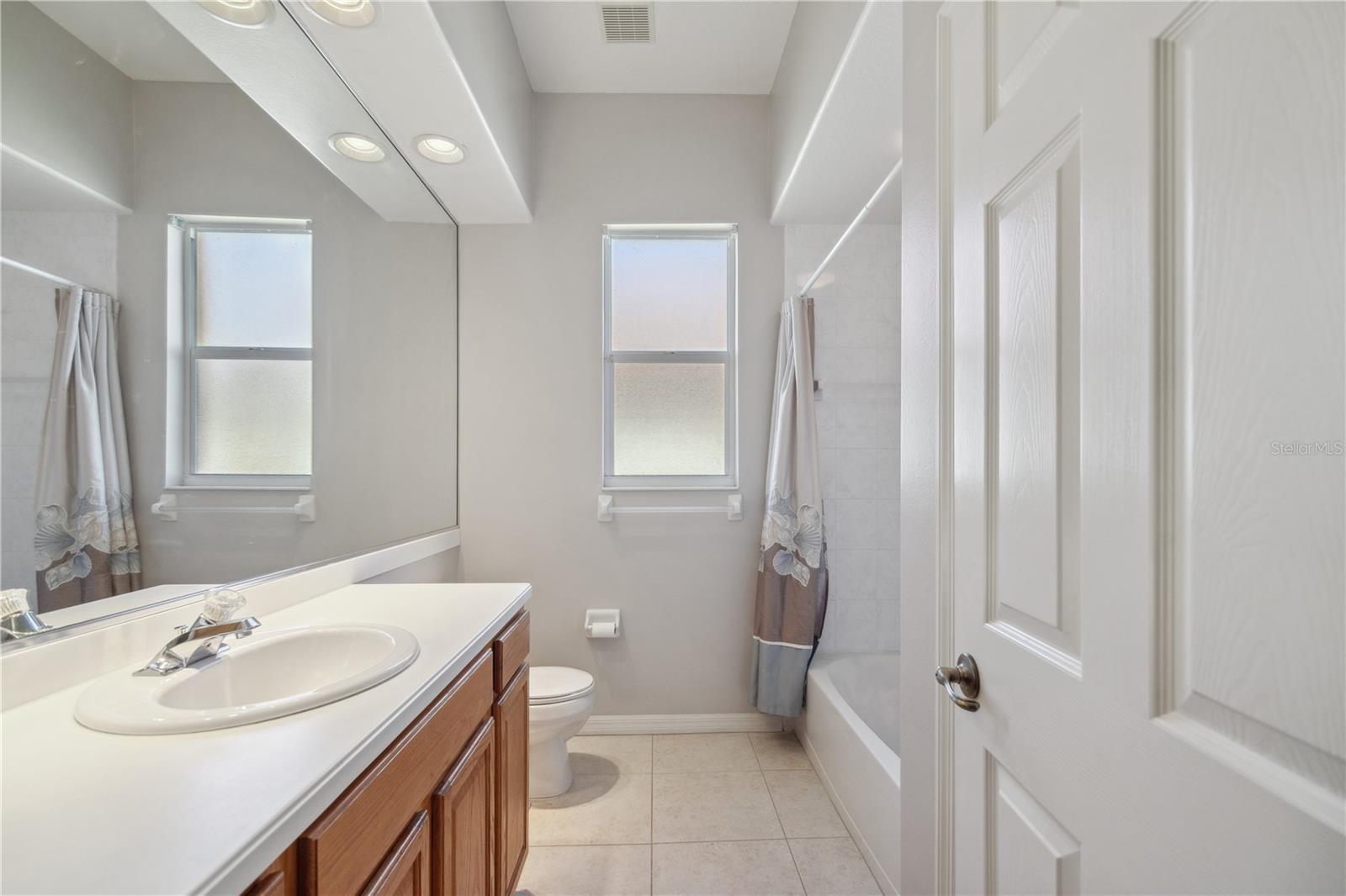 BARTON FARMS - Residential