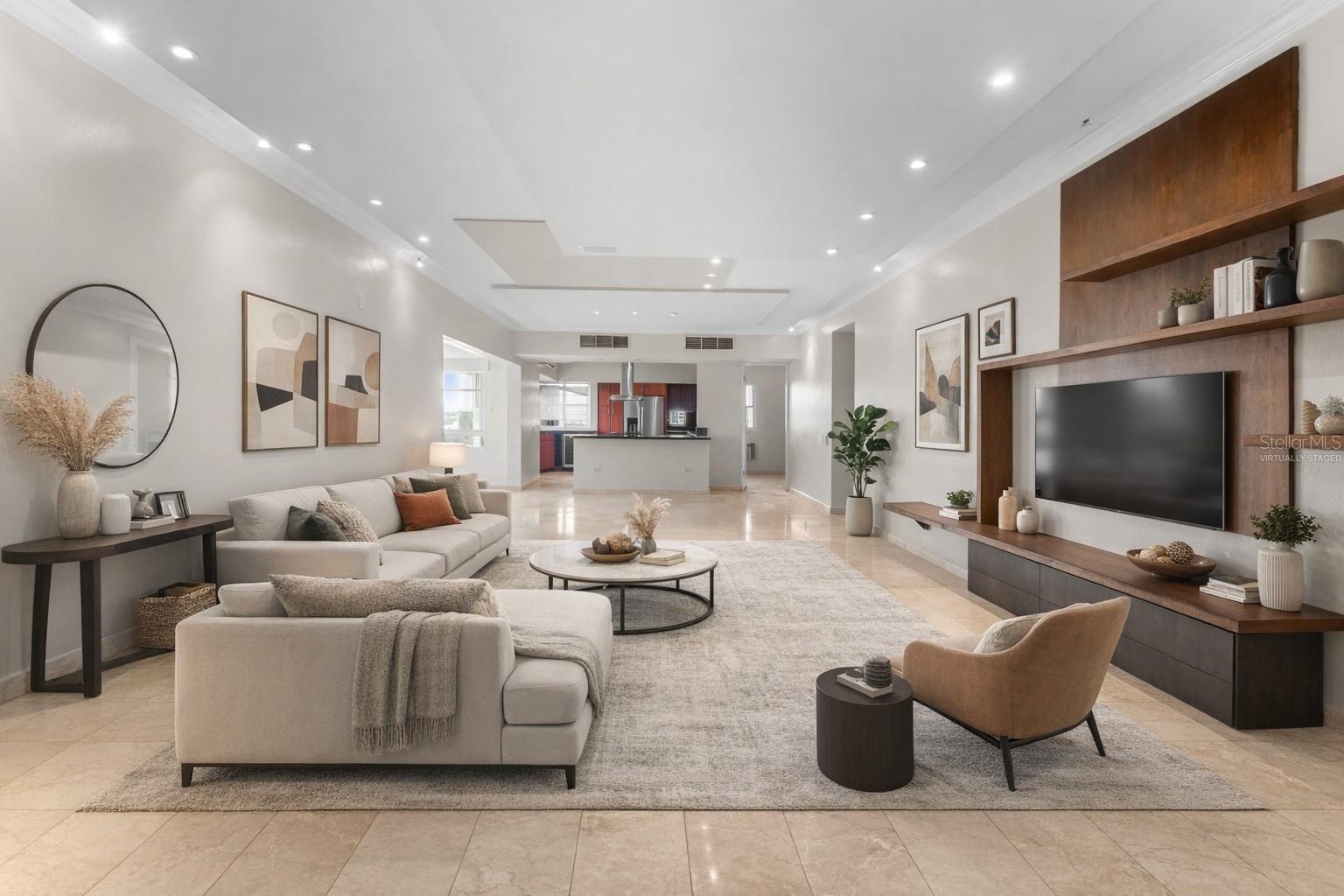 101 CALLE OREGON 1201