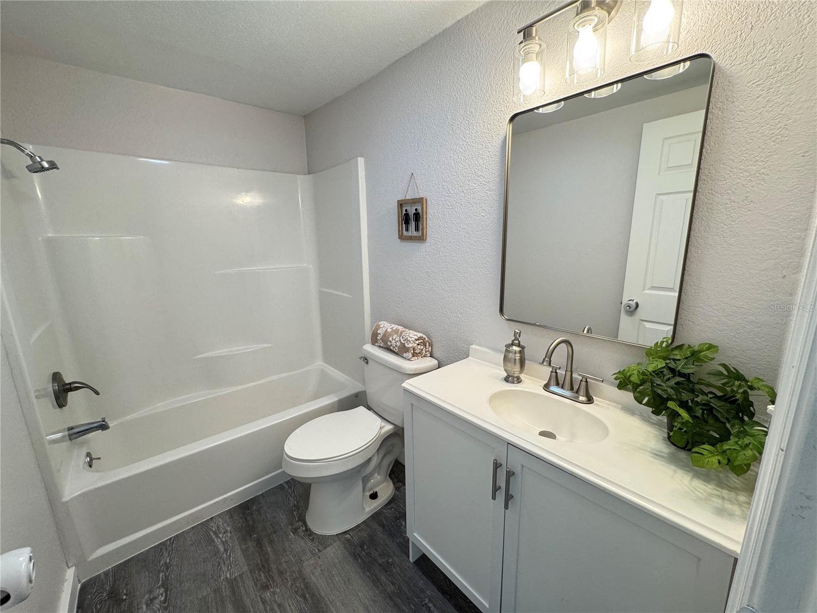 AUBURNDALE HEIGHTS - Residential