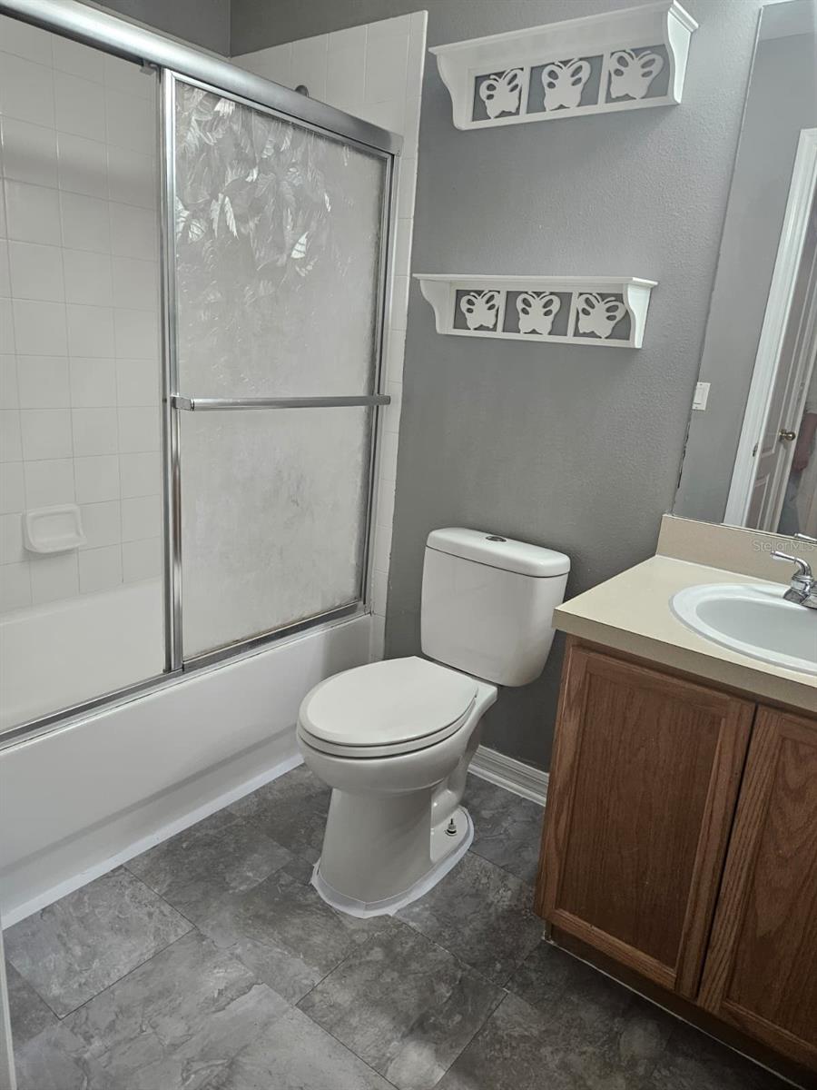 ANDOVER CAY PH 03 50 86 - Residential Lease