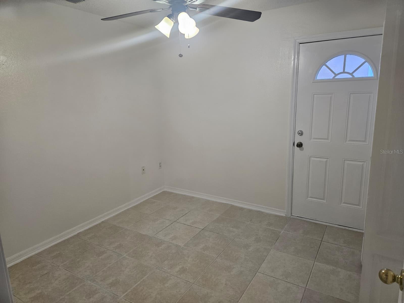 ANDOVER CAY PH 03 50 86 - Residential Lease