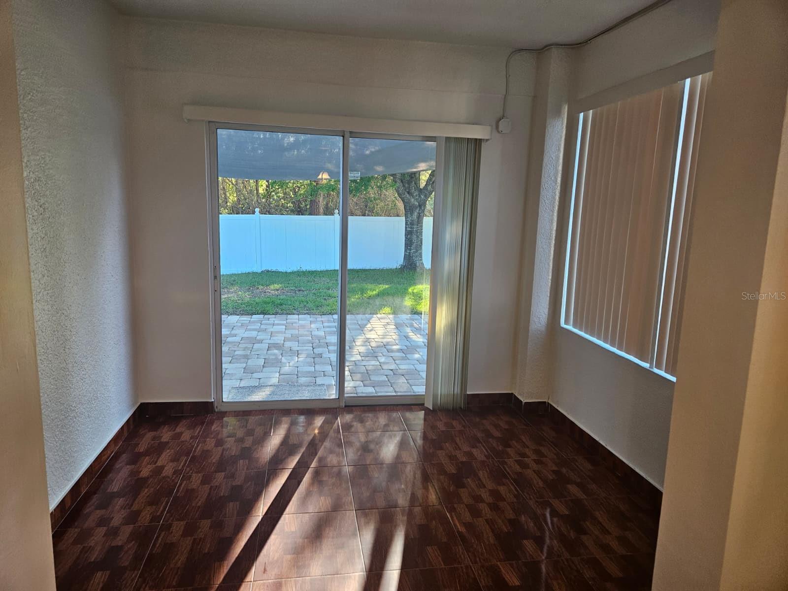 ANDOVER CAY PH 03 50 86 - Residential Lease