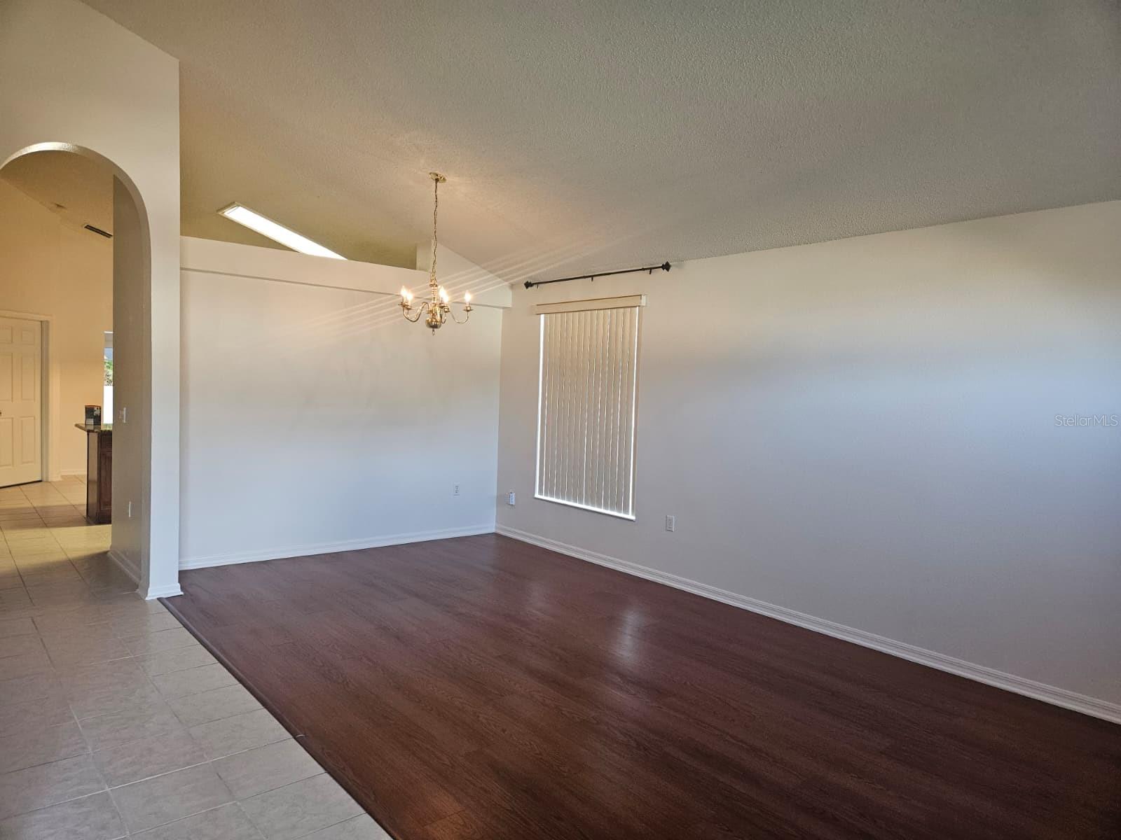 ANDOVER CAY PH 03 50 86 - Residential Lease