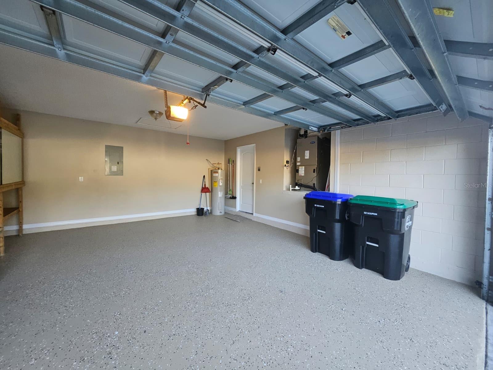 ANDOVER CAY PH 03 50 86 - Residential Lease