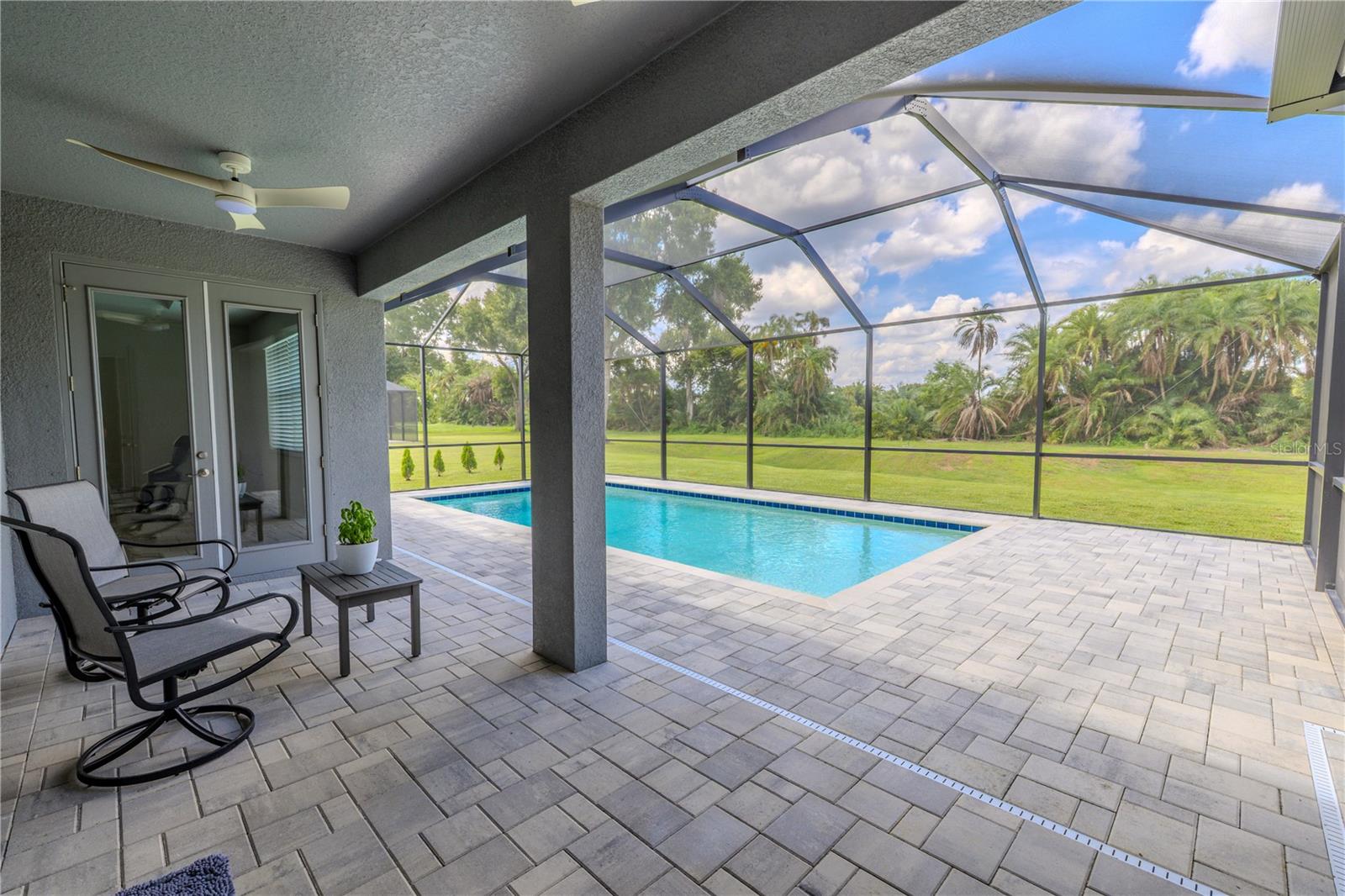 FLINT LAKE ESTATES SUB - Residential