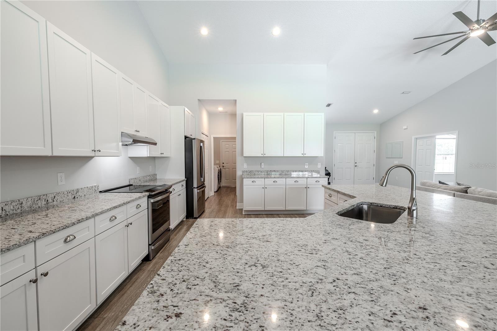 FLINT LAKE ESTATES SUB - Residential