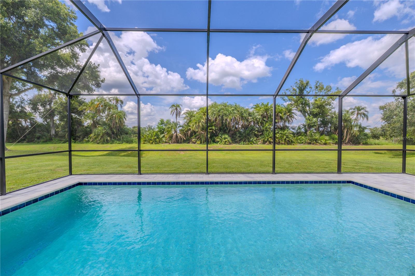 FLINT LAKE ESTATES SUB - Residential