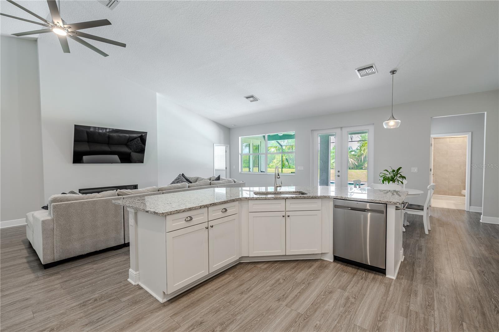 FLINT LAKE ESTATES SUB - Residential