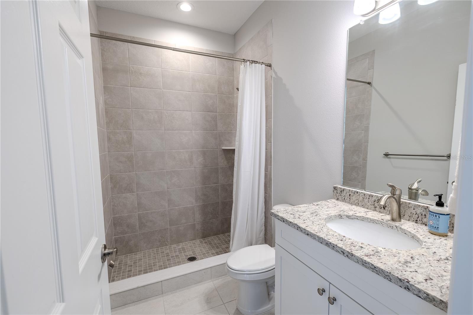 FLINT LAKE ESTATES SUB - Residential