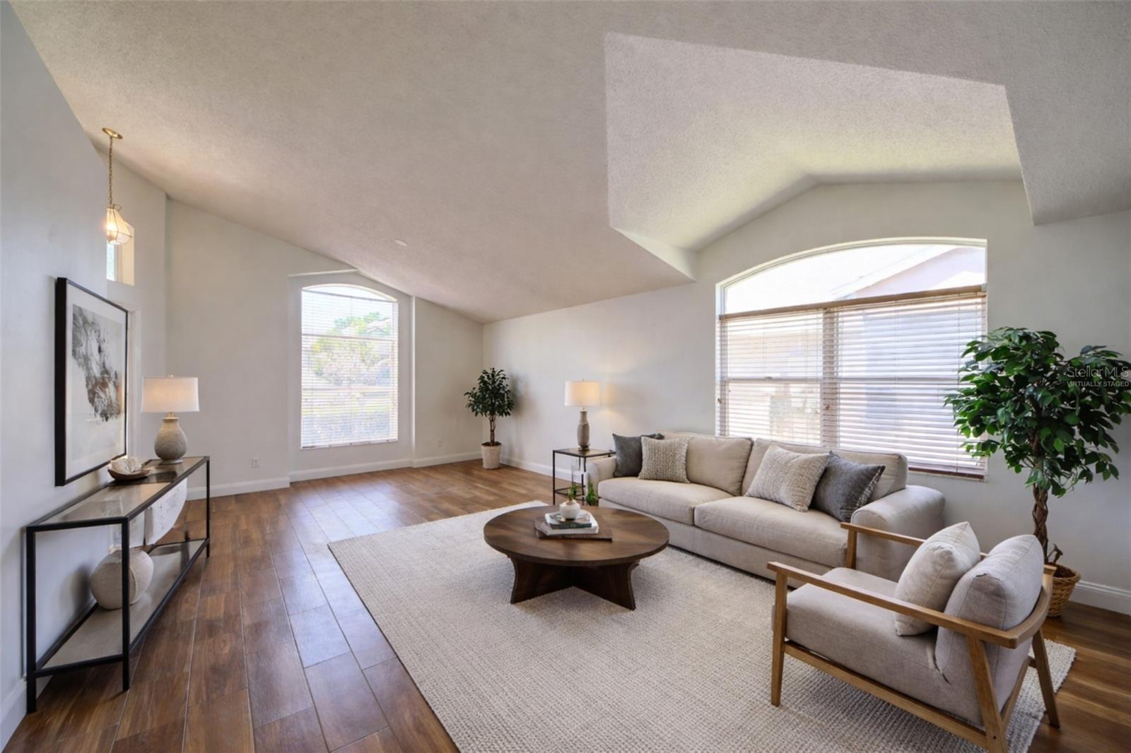 LAKE DAVENPORT ESTATES - Residential