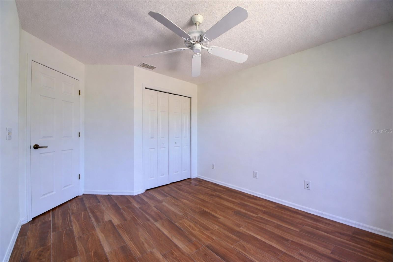 LAKE DAVENPORT ESTATES - Residential