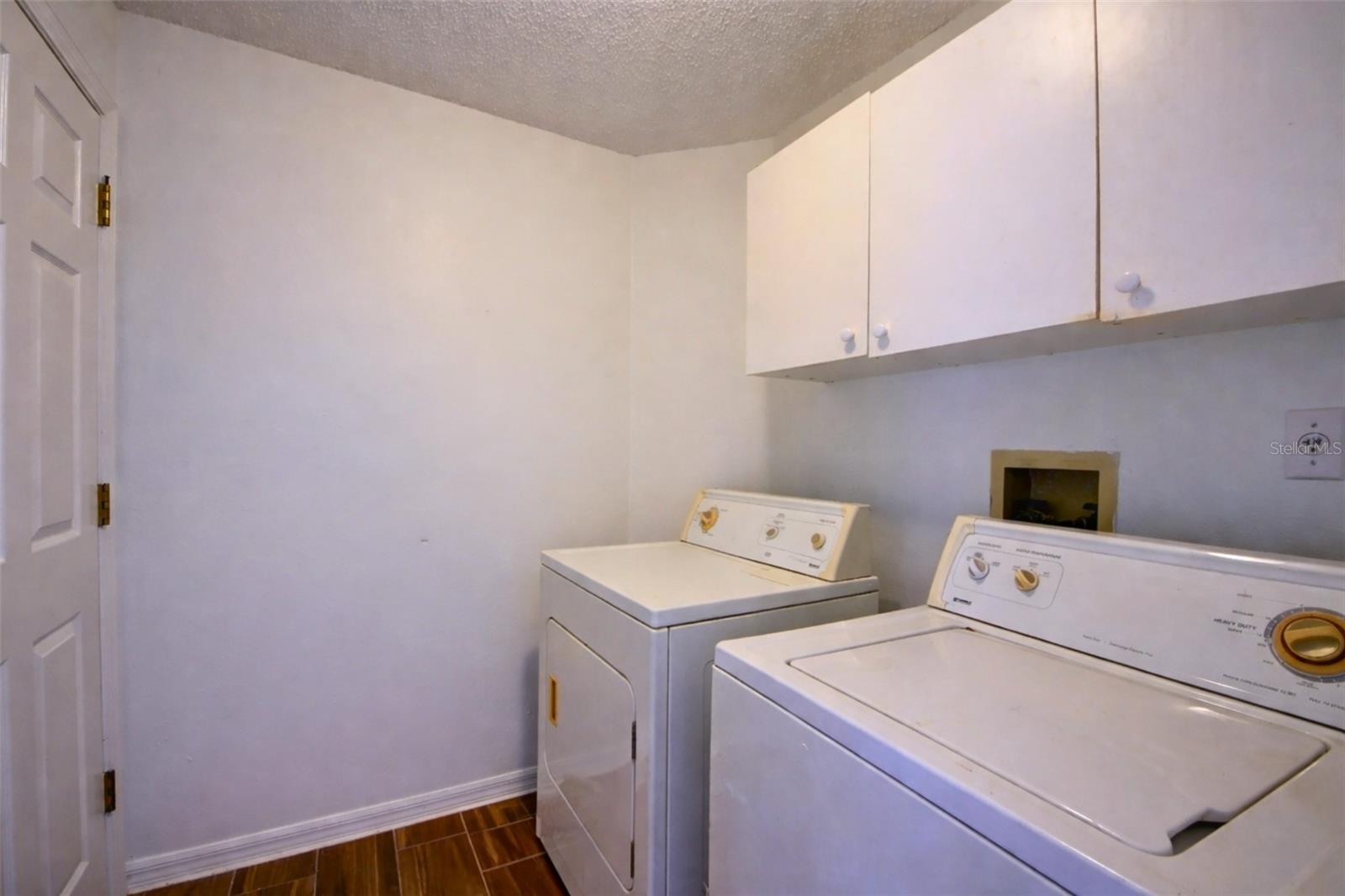 LAKE DAVENPORT ESTATES - Residential