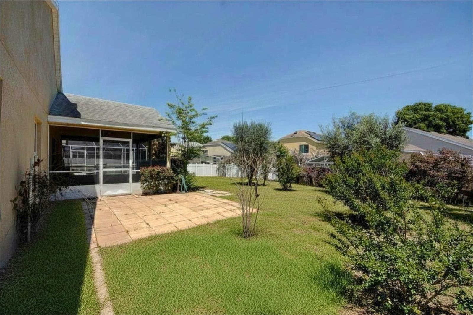 LAKE DAVENPORT ESTATES - Residential