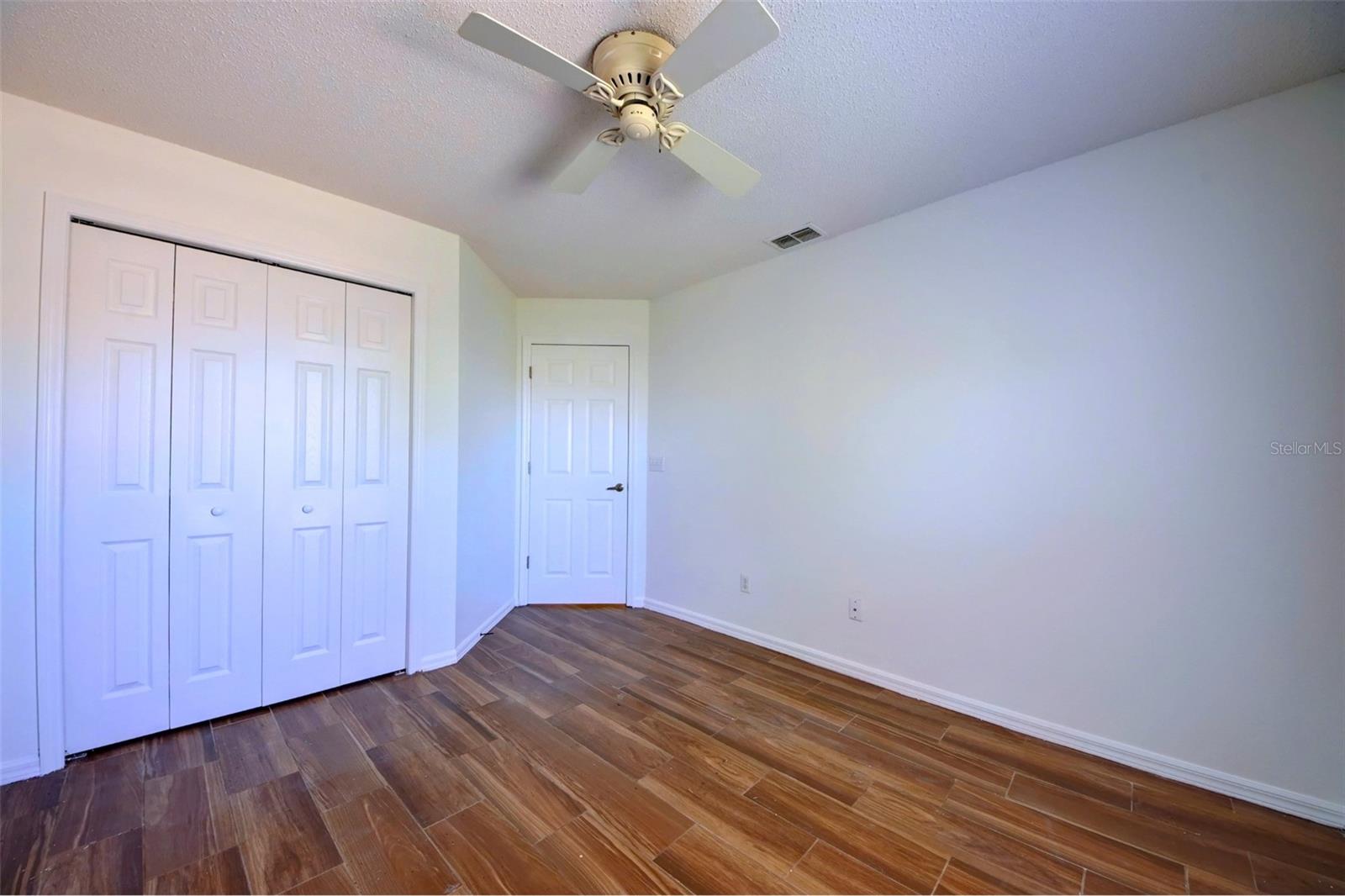 LAKE DAVENPORT ESTATES - Residential