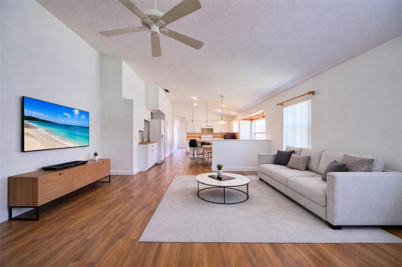 LAKE DAVENPORT ESTATES - Residential