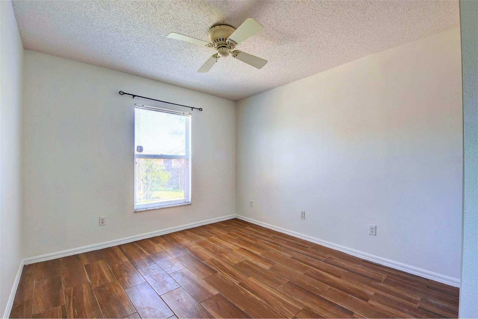 LAKE DAVENPORT ESTATES - Residential