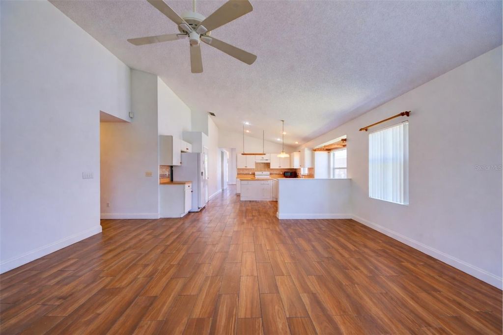 Photo of 635 Rochester Loop, Davenport, FL 33897 (MLS # O6398348)