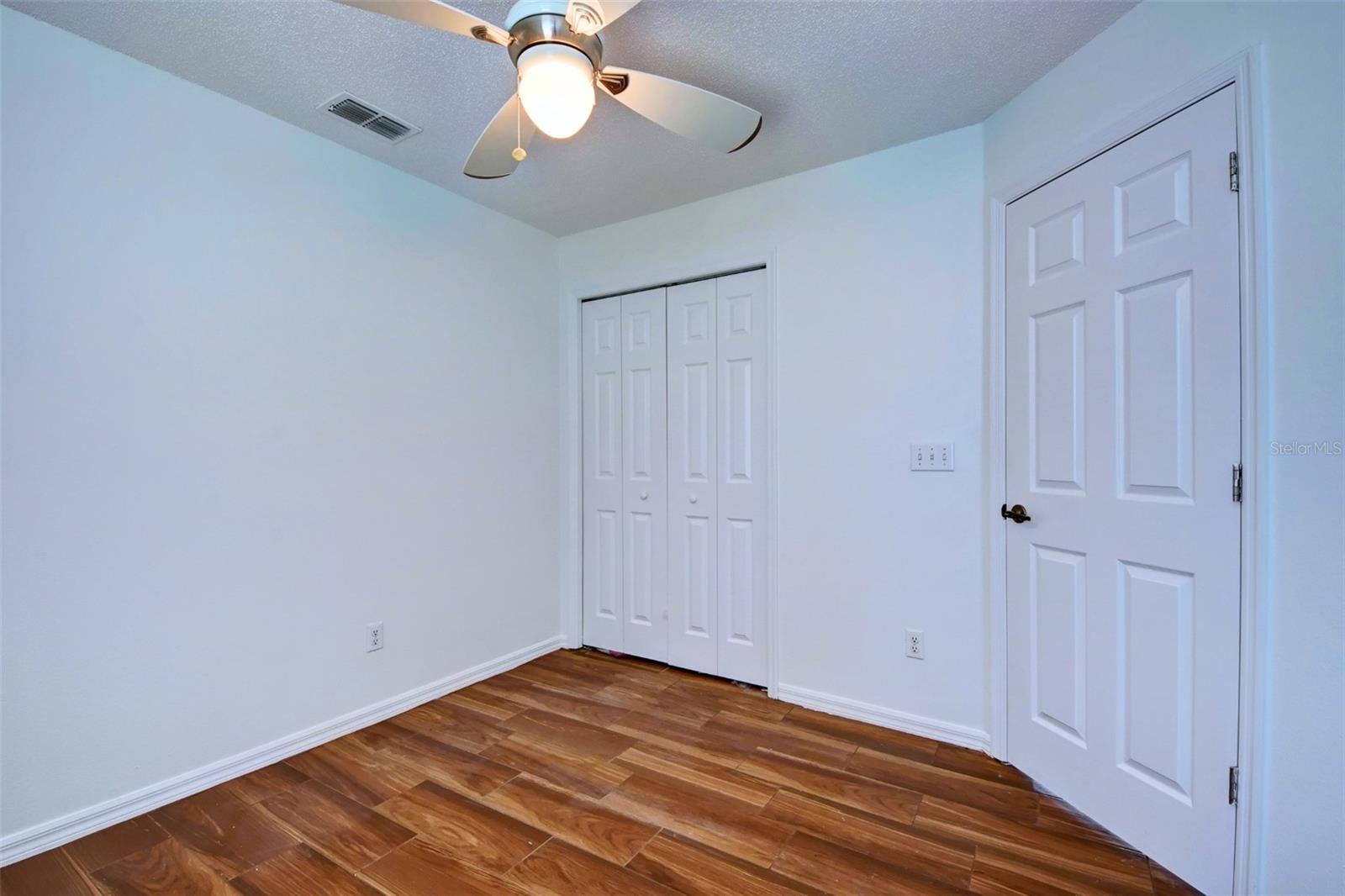 LAKE DAVENPORT ESTATES - Residential