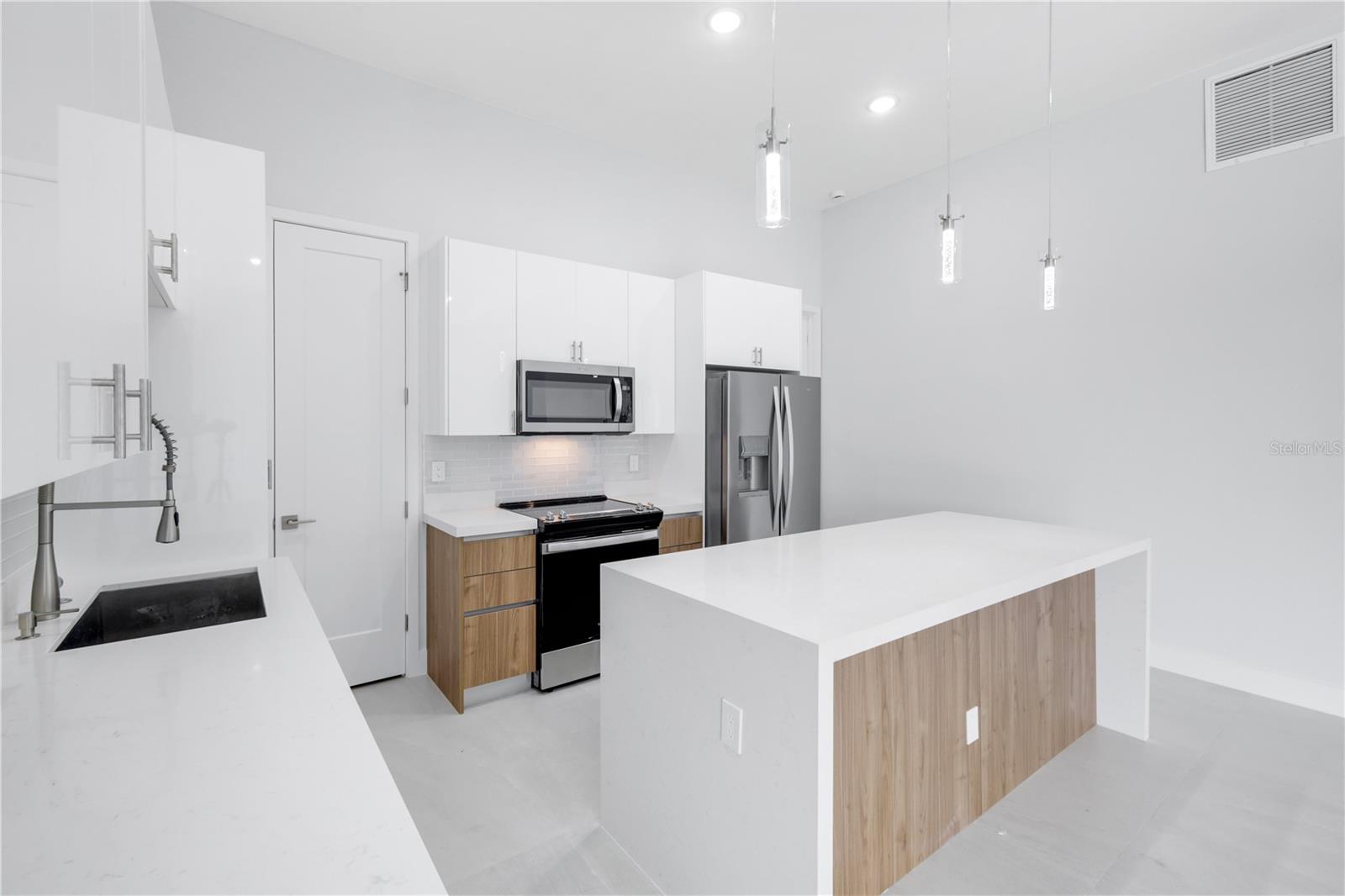 PORT CHARLOTTE SEC 87 - Residential
