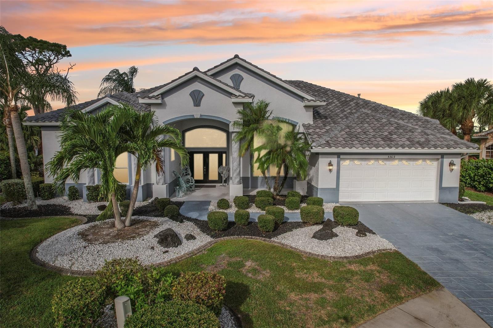 HERON CREEK - Residential