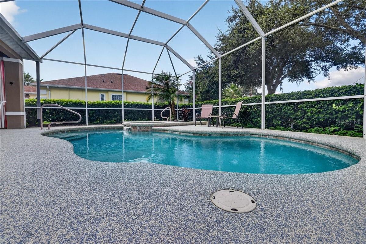 5 CAPTIVA AT LIONSPAW