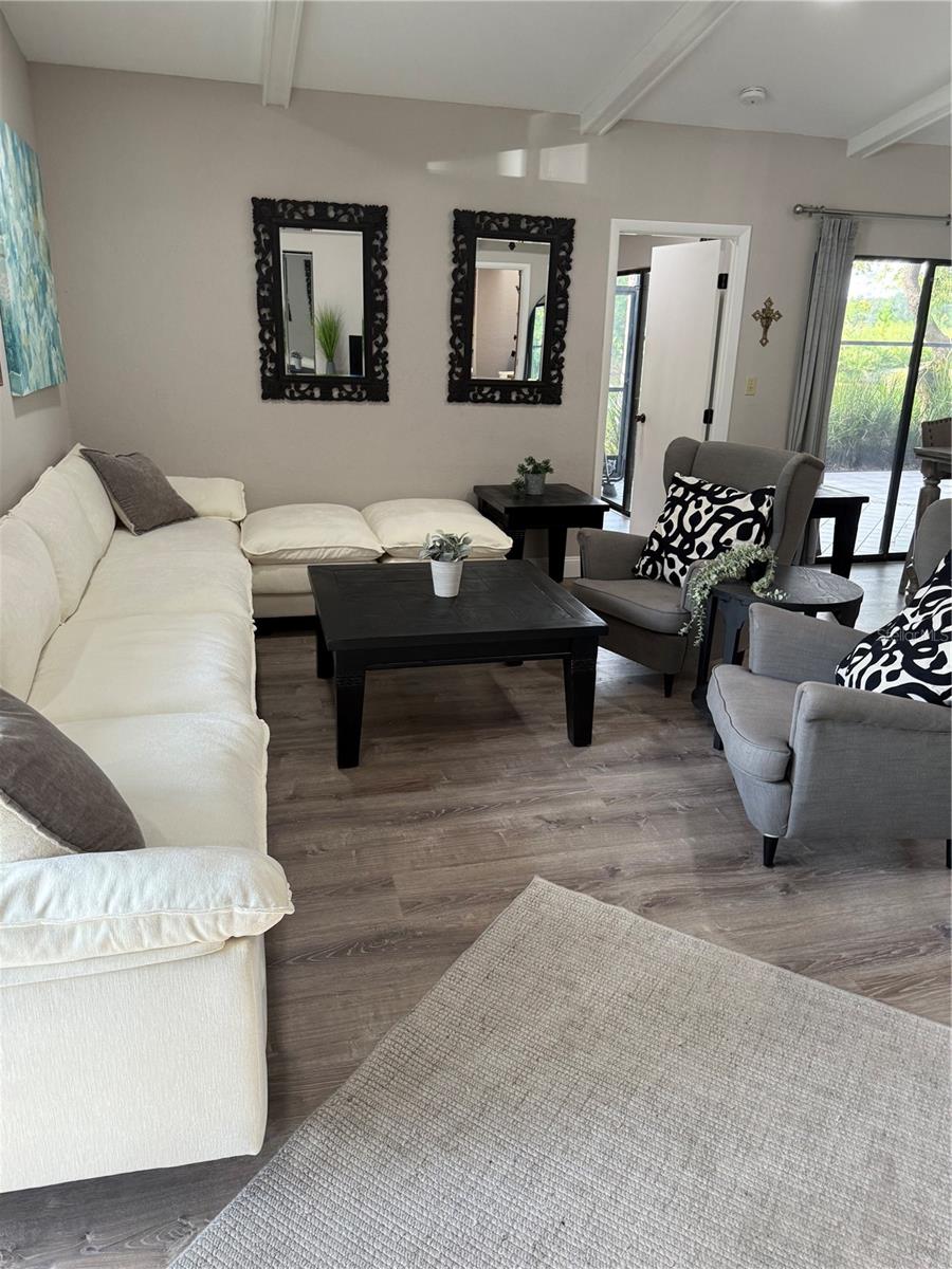 EAST LAKE WOODLANDS PINEWINDS - Residential