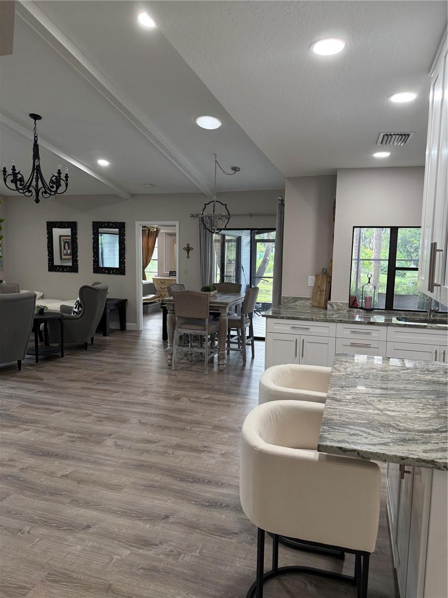 EAST LAKE WOODLANDS PINEWINDS - Residential
