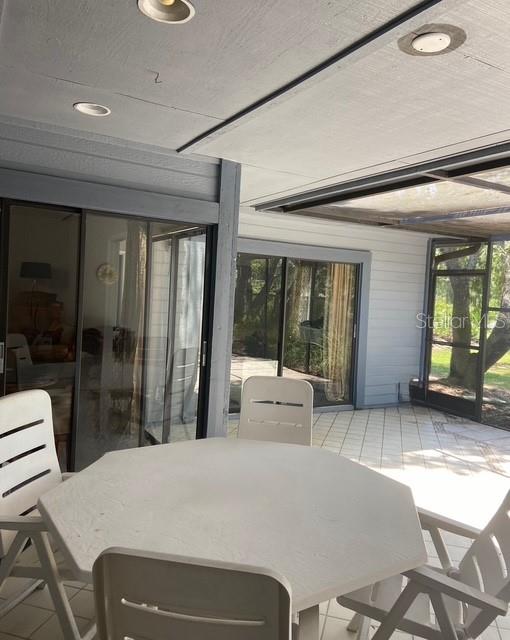 EAST LAKE WOODLANDS PINEWINDS - Residential