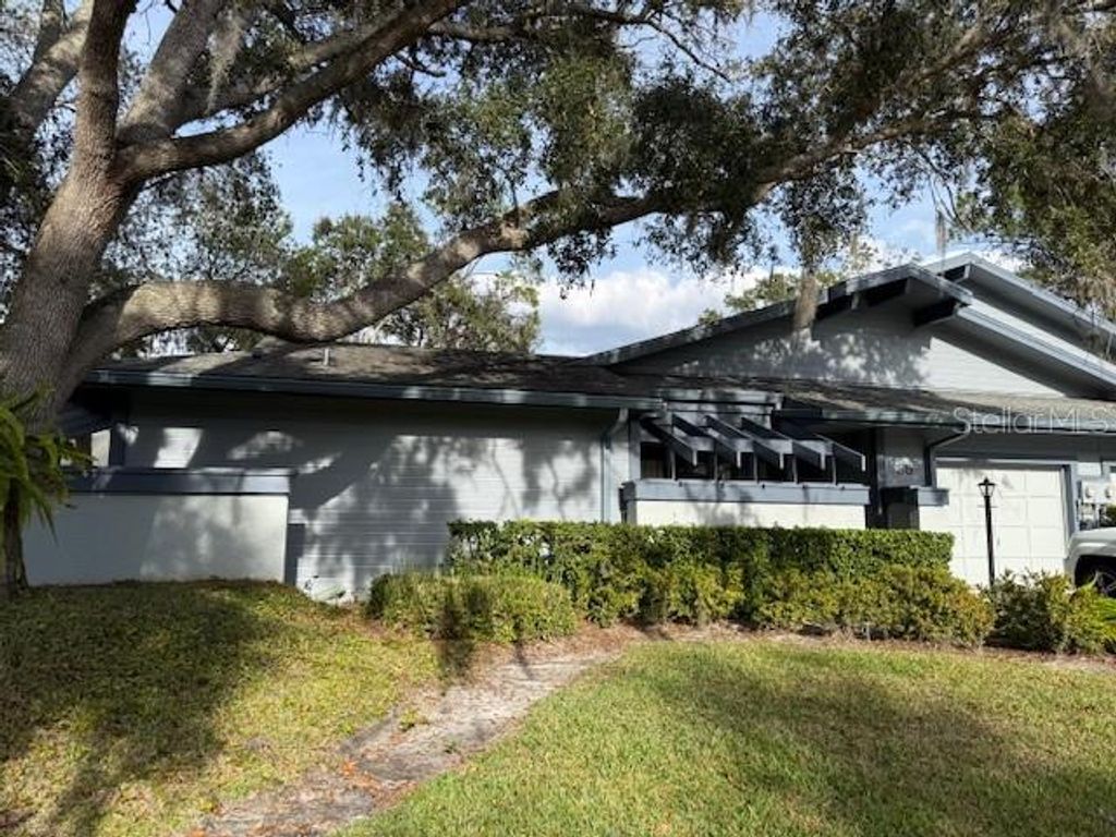 Photo of 35 Pinewinds Boulevard, Oldsmar, FL 34677 (MLS # TB8464120)