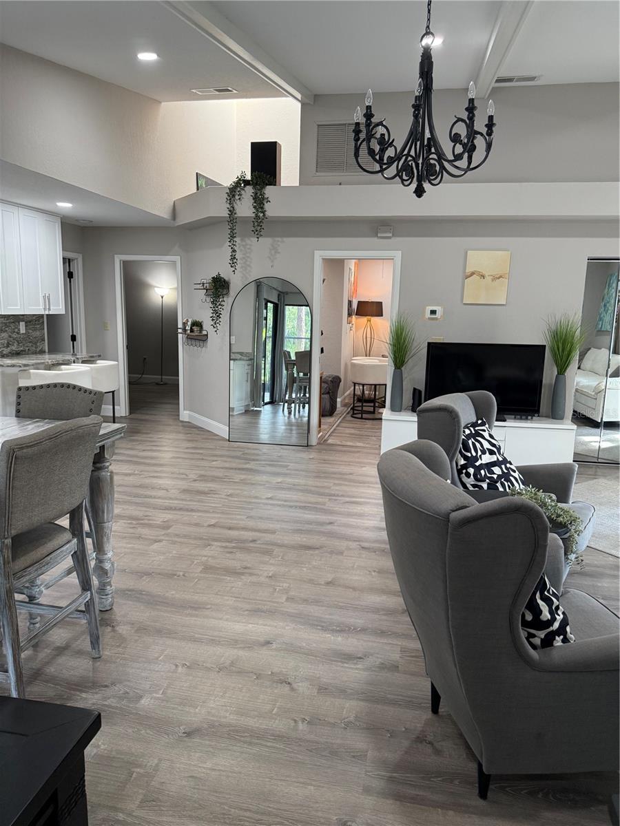 EAST LAKE WOODLANDS PINEWINDS - Residential