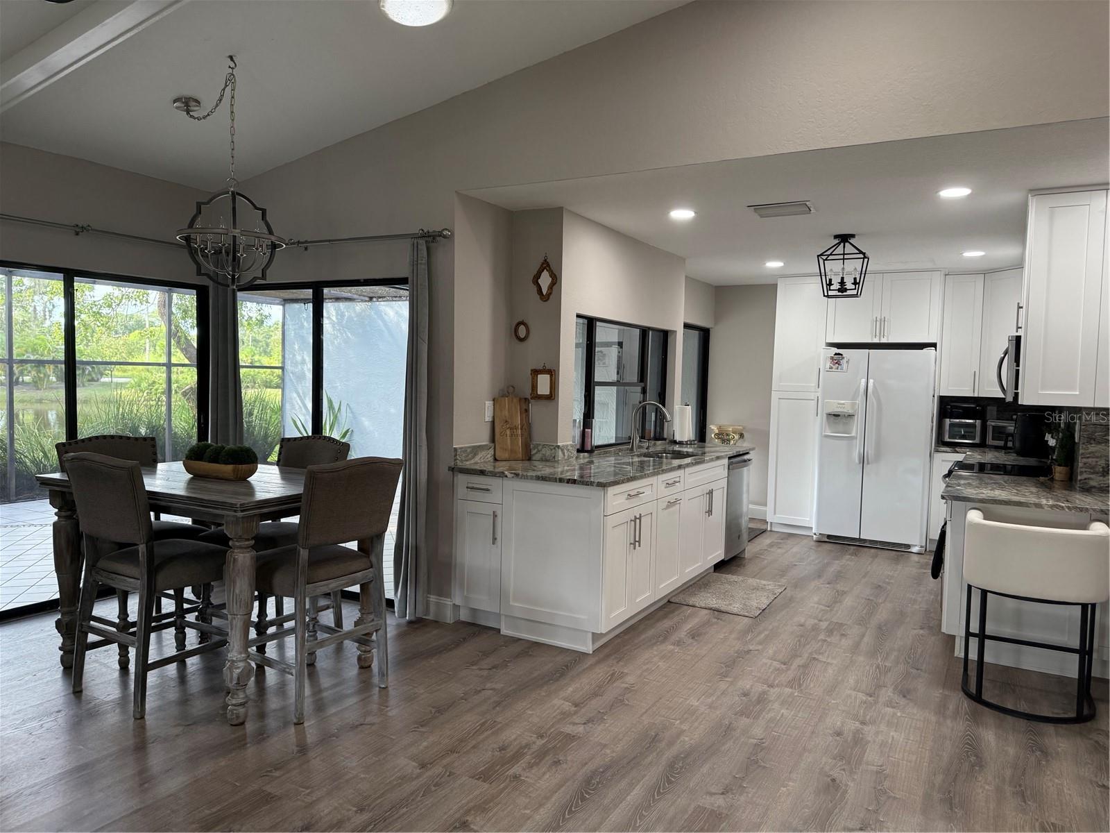 EAST LAKE WOODLANDS PINEWINDS - Residential