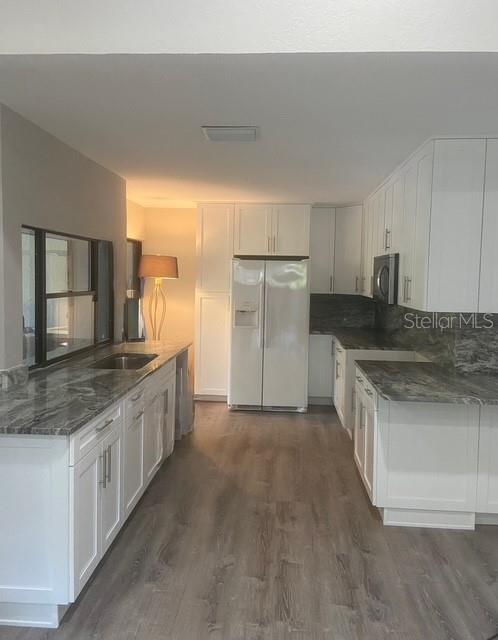 EAST LAKE WOODLANDS PINEWINDS - Residential