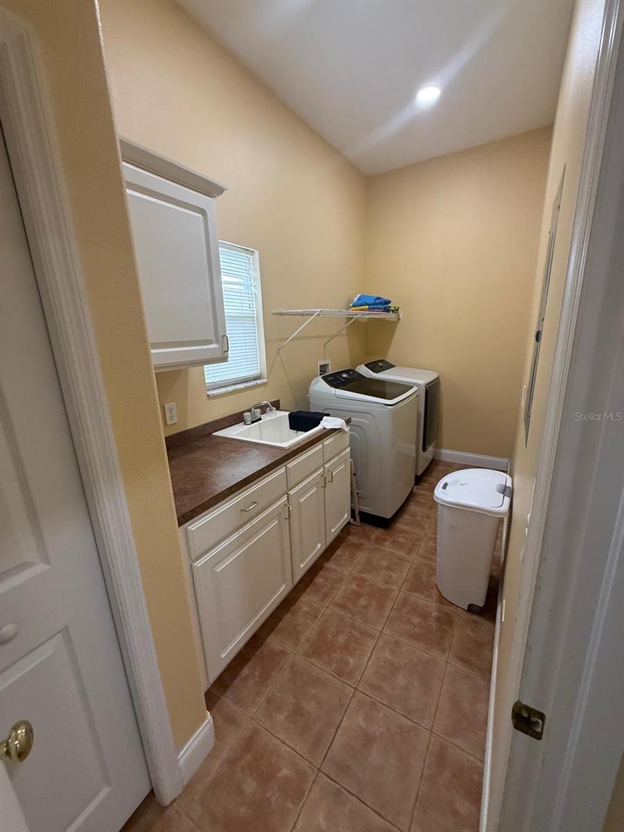 SUNSET ESTATES - Residential