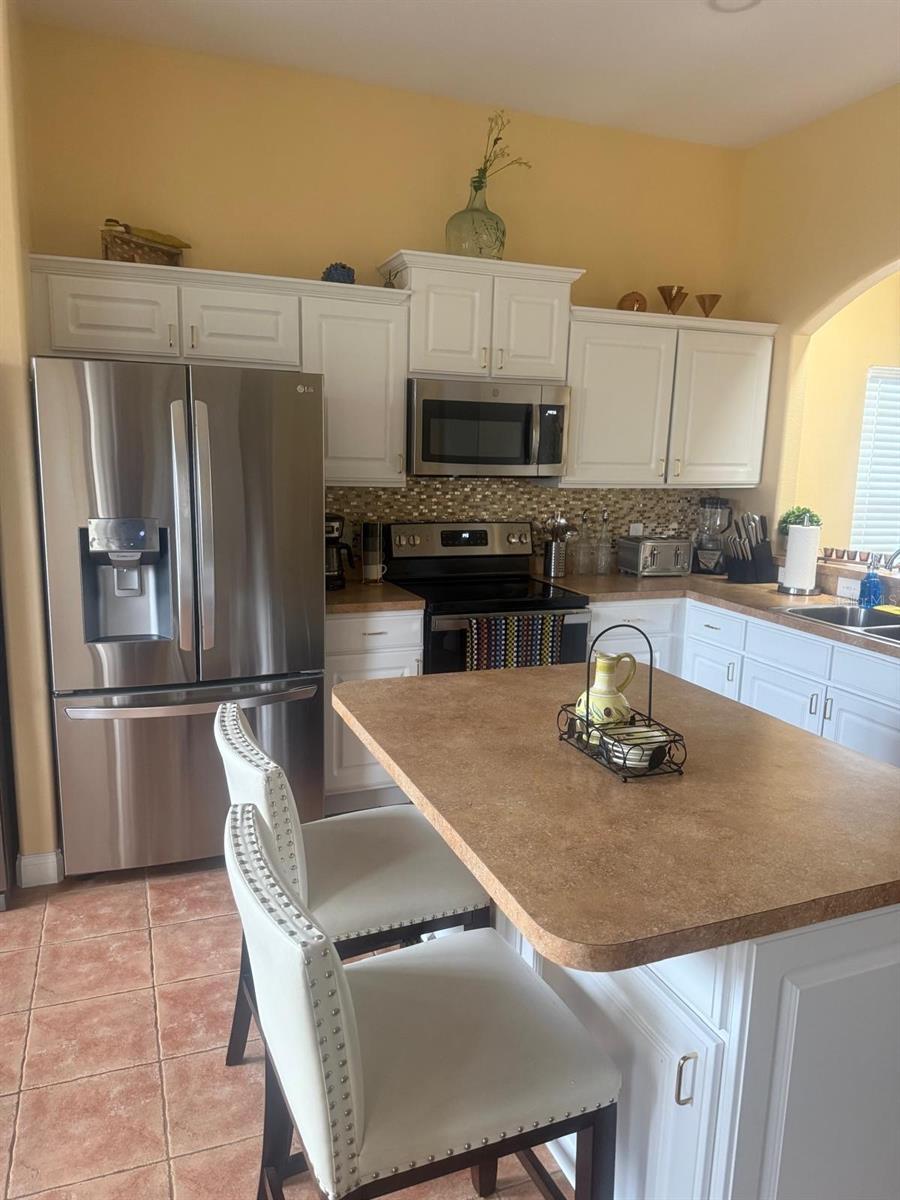 SUNSET ESTATES - Residential