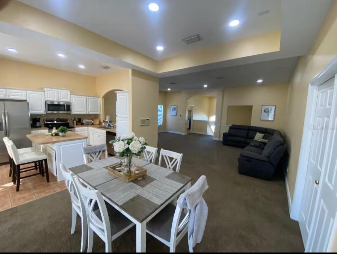 SUNSET ESTATES - Residential