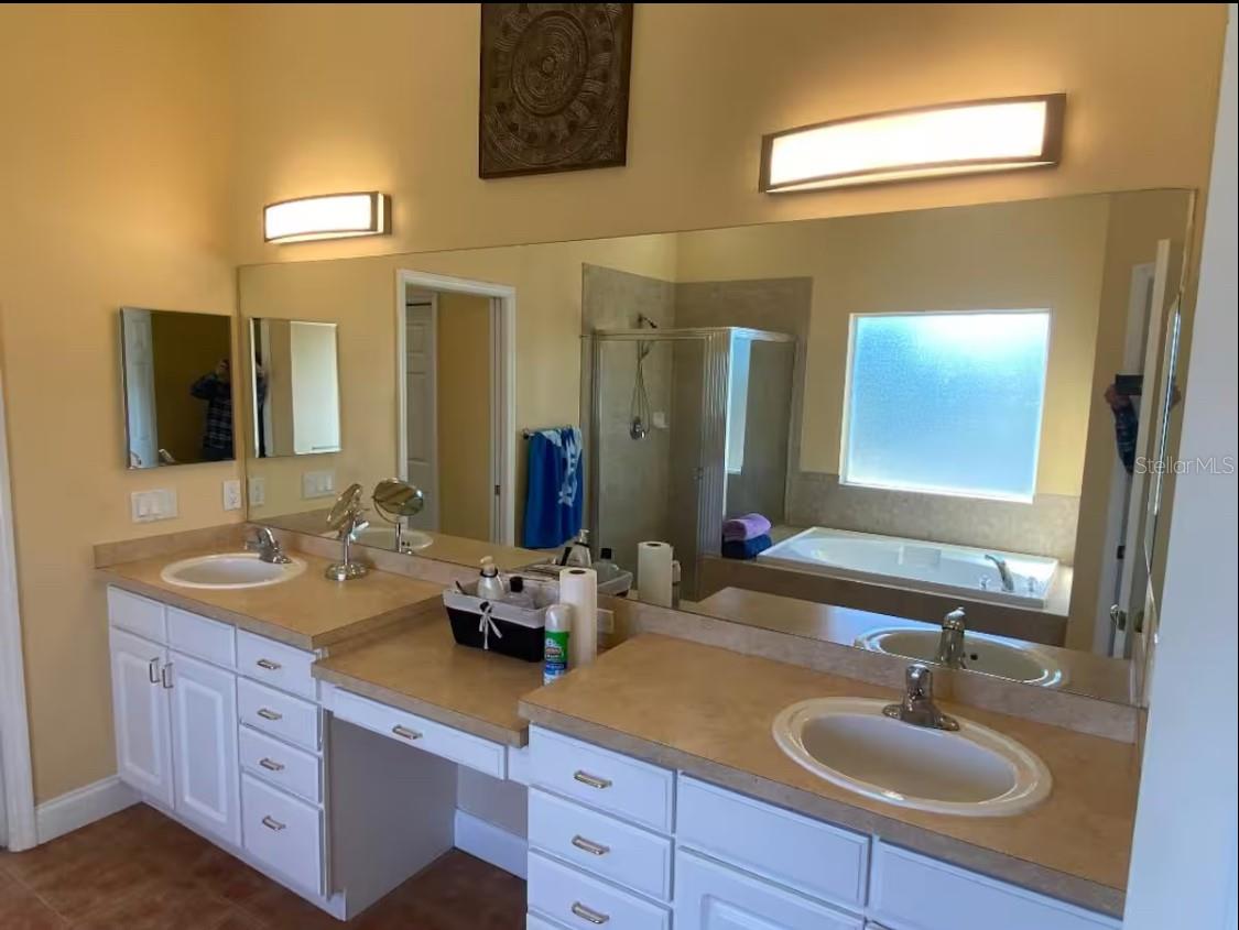 SUNSET ESTATES - Residential