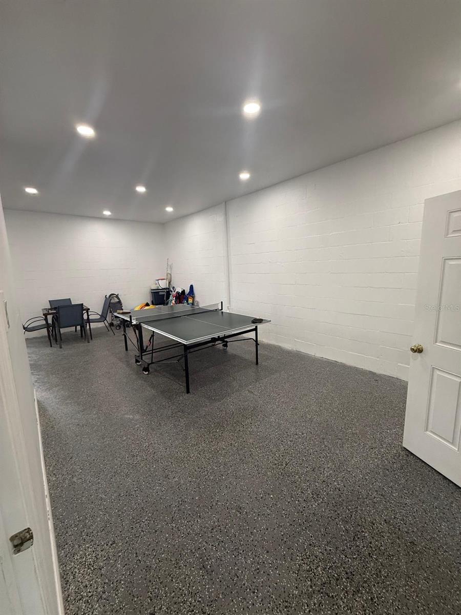 SUNSET ESTATES - Residential