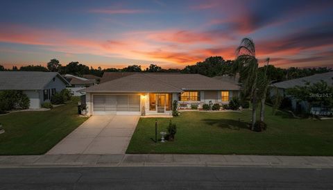 Photo of 645 Fort Duquesna Drive, Sun City Center, FL 33573 (MLS # TB8437129)