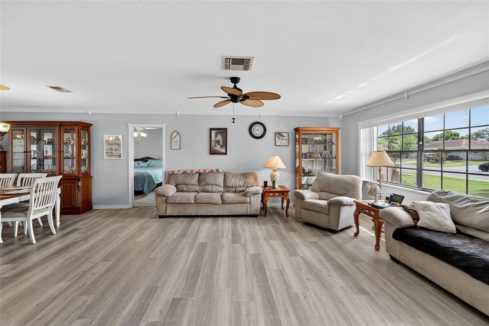 645 FORT DUQUESNA DRIVE