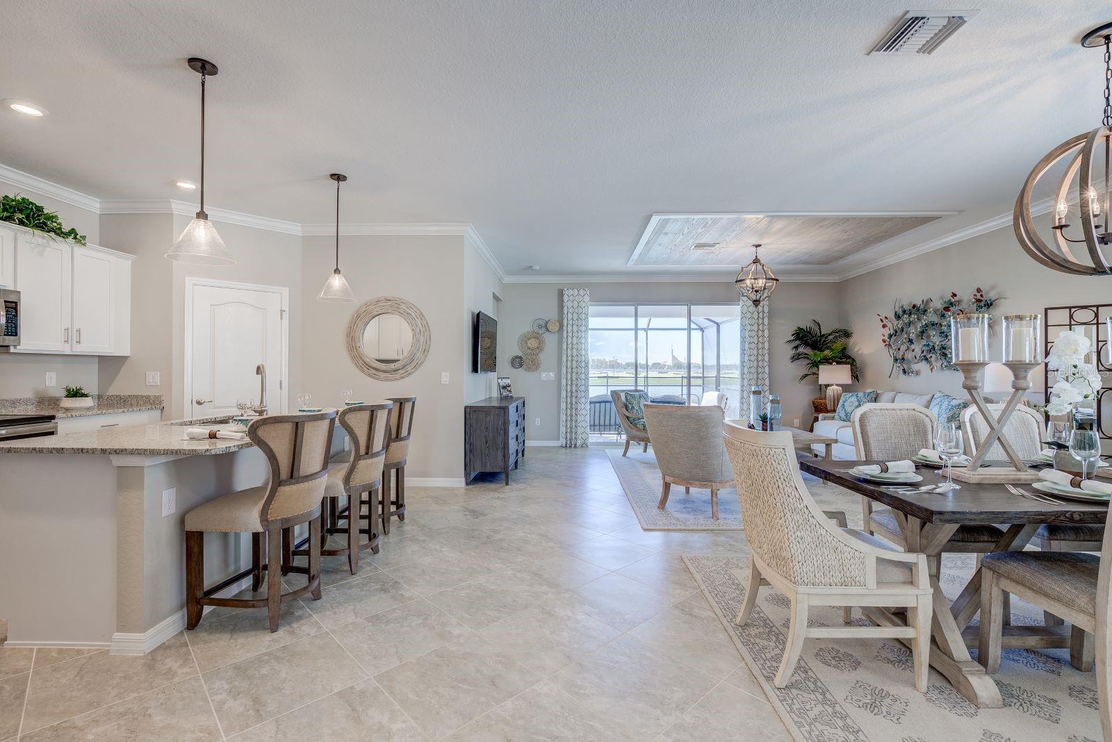 7961 LAKES EDGE LANE