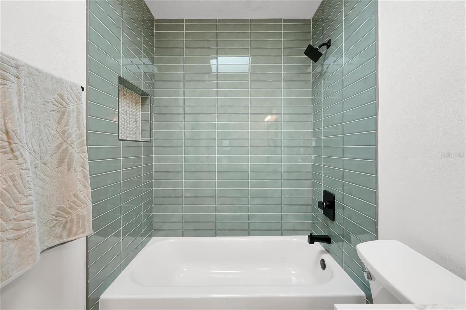 DELTONA LAKES UNIT 05 - Residential