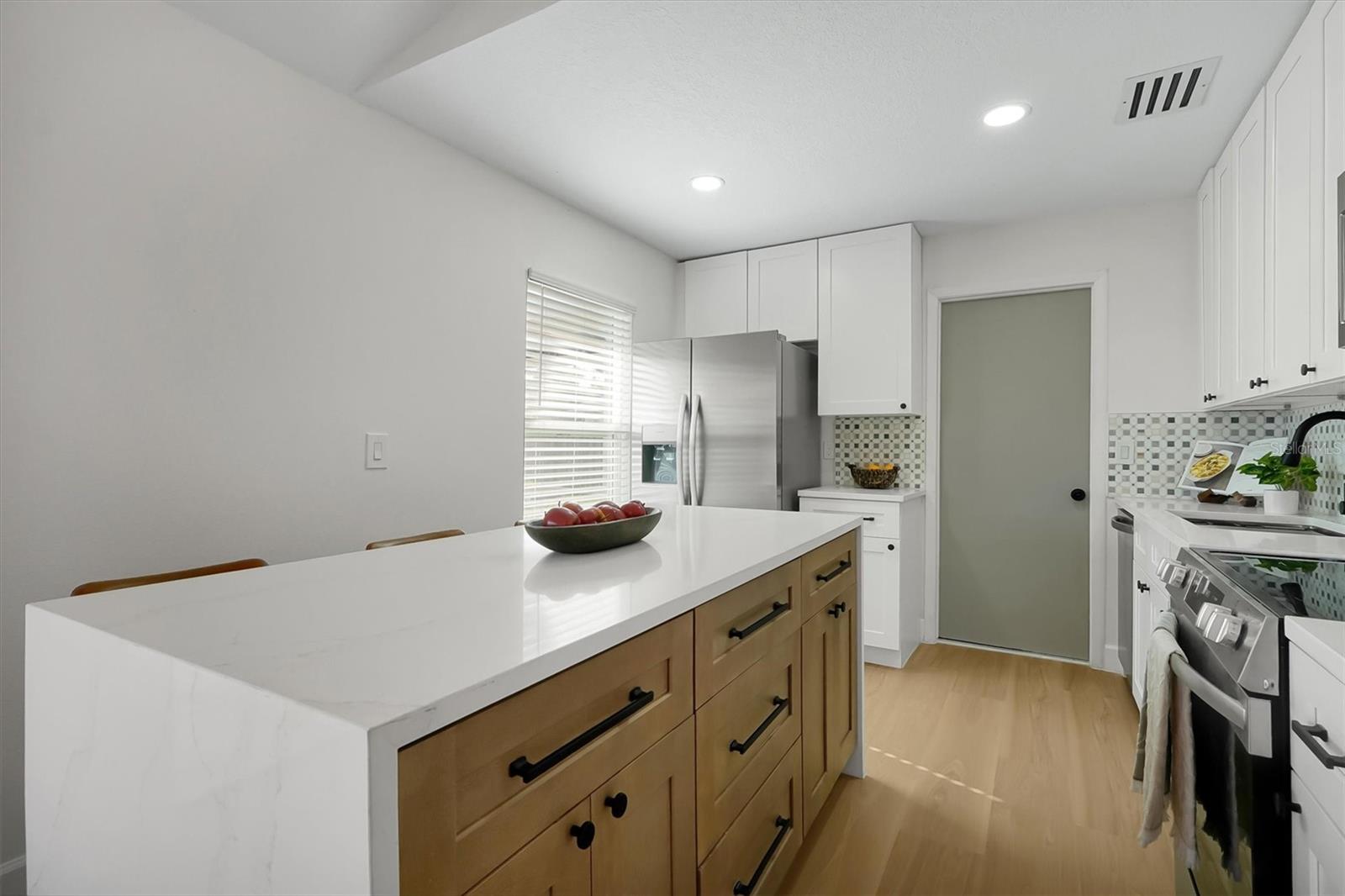 DELTONA LAKES UNIT 05 - Residential