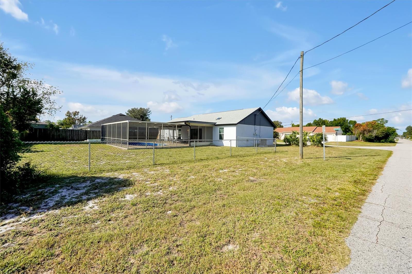 DELTONA LAKES UNIT 05 - Residential